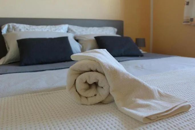 Ficur With Swimming Pool & Grill,